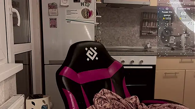 Alice Zev online show from November 2025 07:27:02 PM