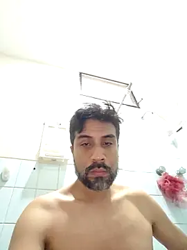 Mac50rus online show from December 2025 10:07:01 PM