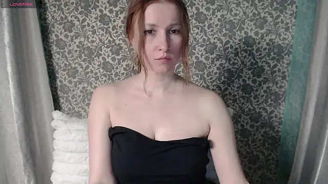 LesanaMagic online show from February 2025 10:33:01 PM