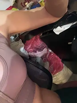 Caroline daring online show from June 2026 05:15:02 PM