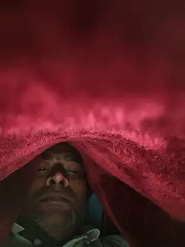 Chanderi19 online show from November 2025 04:49:02 PM