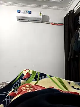 Snapshot of Chanderi19 chatting on February 2026 05:00:02 PM Chanderi19 online show from February 2026 05:00:02 PM