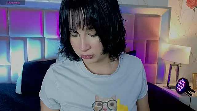 Snapshot of RobinBennett chatting on July 2026 11:39:02 AM RobinBennett online show from July 2026 11:39:02 AM