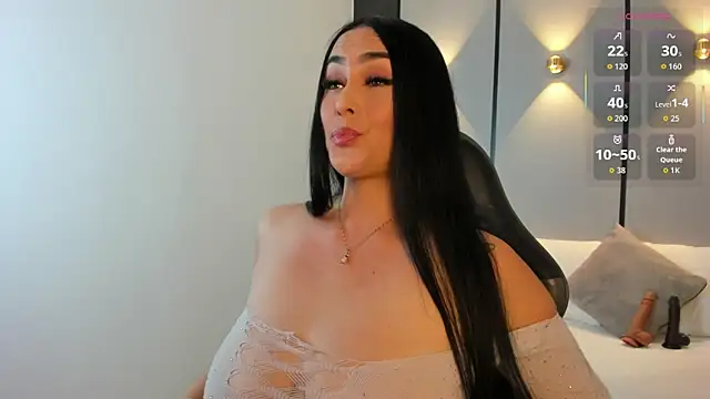 Snapshot of ashly_moonn chatting on June 2026 12:20:02 PM ashly moonn online show from June 2026 12:20:02 PM