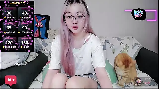 baby-yaya20 online show from October 2025 04:50:01 PM