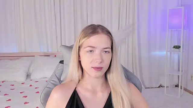 Snapshot of Susan_Mimi chatting on October 2025 04:53:02 AM Susan Mimi online show from October 2025 04:53:02 AM