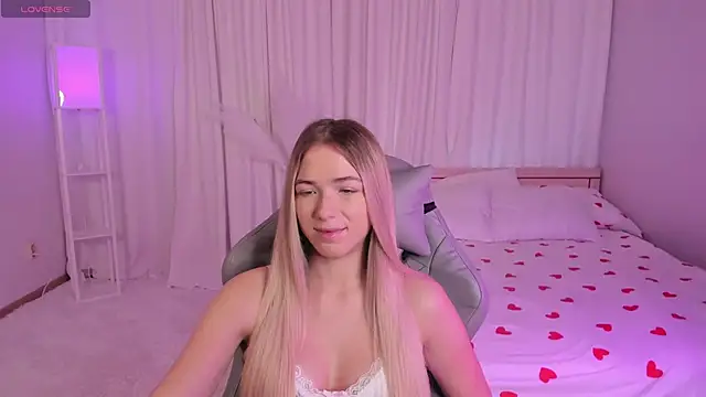 Susan Mimi online show from November 2025 04:22:02 AM