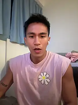 Snapshot of gooodboiii chatting on October 2025 04:38:02 PM gooodboiii online show from October 2025 04:38:02 PM