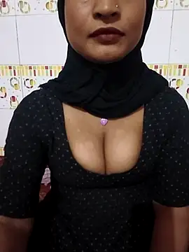 Itz Mayra  online show from November 2025 08:47:01 AM