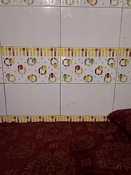 Itz Mayra  online show from November 2025 10:40:02 AM