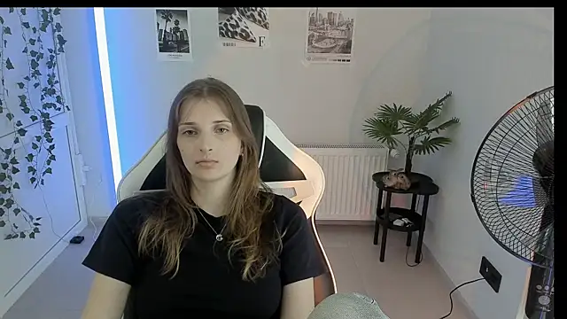 NeyliDream online show from July 2026 12:26:01 PM