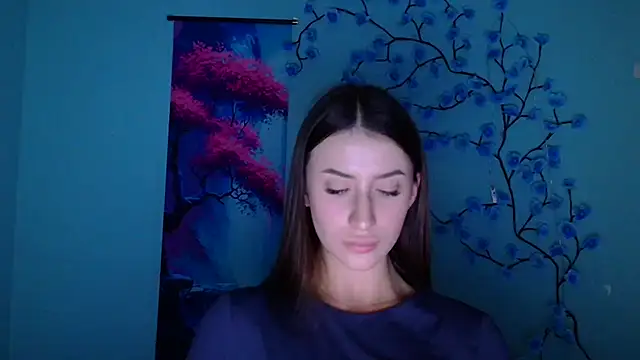 AlisaBubbles online show from November 2025 12:49:02 PM