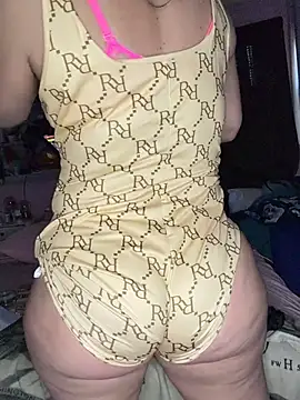 shortywidaphatty online show from December 2025 06:28:01 PM