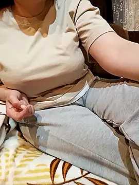 whiteprincesse online show from September 2025 05:24:02 PM