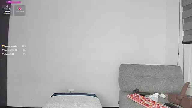 Snapshot of AvaFerrera chatting on February 2026 07:48:01 AM AvaFerrera online show from February 2026 07:48:01 AM