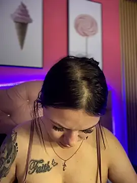 Megaan  More online show from November 2025 03:27:02 AM