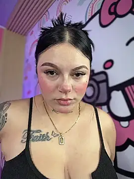 Snapshot of Megaan__More chatting on February 2026 01:14:01 AM Megaan More online show from February 2026 01:14:01 AM