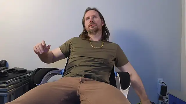 AlbinoAdonis online show from March 2026 02:28:01 AM