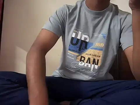 bossyjuicy online show from December 2025 06:36:01 PM