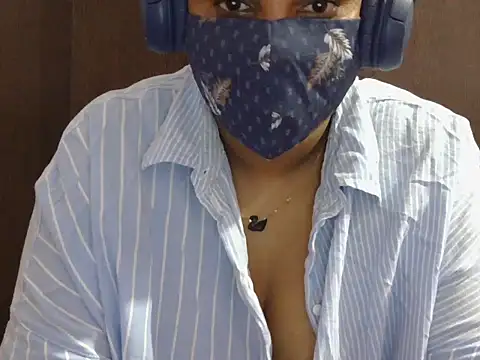 Snapshot of Nisha-telugu chatting on November 2025 06:21:01 PM Nisha-telugu online show from November 2025 06:21:01 PM