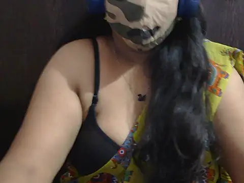 Snapshot of Nisha-telugu chatting on November 2025 04:51:02 PM Nisha-telugu online show from November 2025 04:51:02 PM