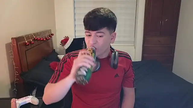 Snapshot of tightncuteass chatting on November 2025 10:36:02 PM tightncuteass online show from November 2025 10:36:02 PM