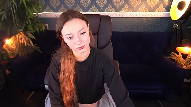 FoxyMayy online show from October 2025 01:00:01 PM