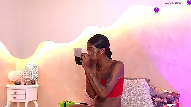 Snapshot of Kloee_12 chatting on October 2025 12:27:01 PM Kloee 12 online show from October 2025 12:27:01 PM