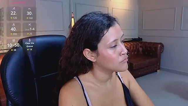 ArielBlossom    online show from February 2026 11:57:02 AM