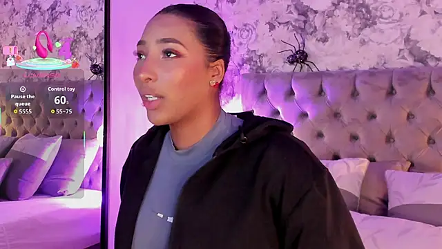 lilith storm online show from October 2025 05:13:01 PM