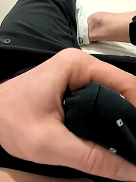 Snapshot of Milike_93 chatting on March 2026 10:34:02 PM Milike 93 online show from March 2026 10:34:02 PM