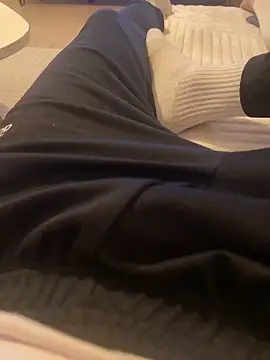 Snapshot of Milike_93 chatting on March 2026 08:20:02 PM Milike 93 online show from March 2026 08:20:02 PM