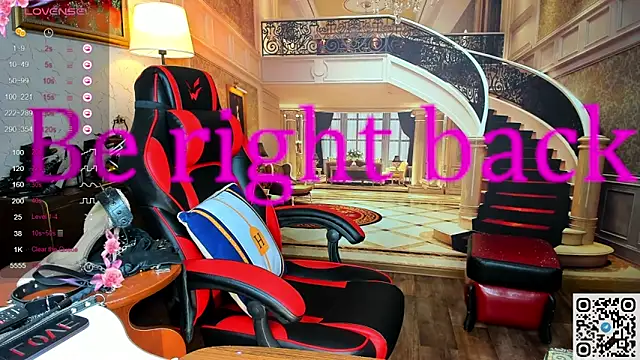 Nina Devillle online show from April 2026 06:19:01 AM