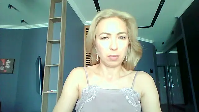 Snapshot of Ivvona chatting on July 2026 10:07:01 AM Ivvona online show from July 2026 10:07:01 AM