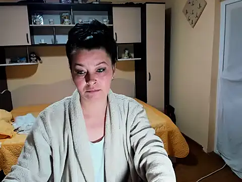 Soffy Skye online show from March 2026 06:06:02 AM