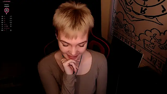 KrisNeal online show from November 2025 10:06:02 AM