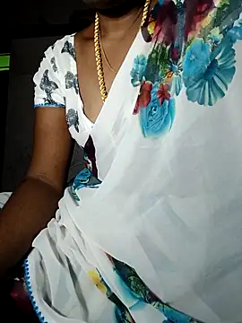 Snapshot of Tamil_Kavitha chatting on April 2026 12:32:01 PM Tamil Kavitha online show from April 2026 12:32:01 PM