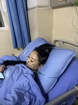 xiuchun100 online show from February 2026 12:10:02 PM