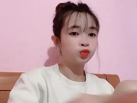 Suna7383 online show from September 2025 02:55:01 PM