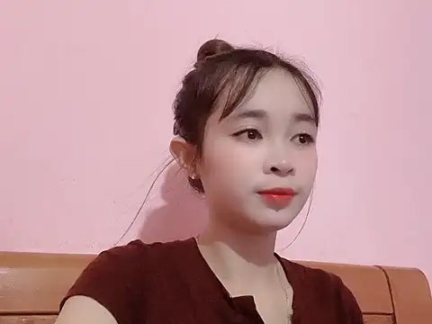 Suna7383 online show from October 2025 05:13:01 PM