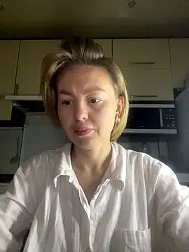 MartaLuna  online show from January 2026 09:06:02 PM