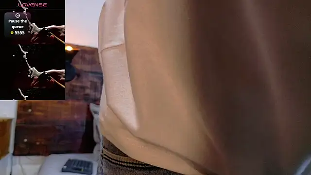 JhosuaVega online show from October 2025 01:55:02 AM