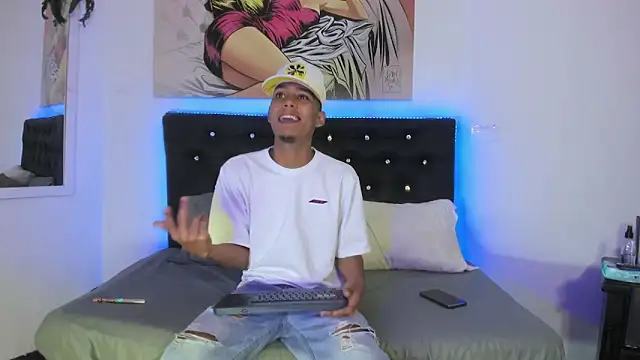 xxKamadevaxx online show from November 2025 12:39:02 PM