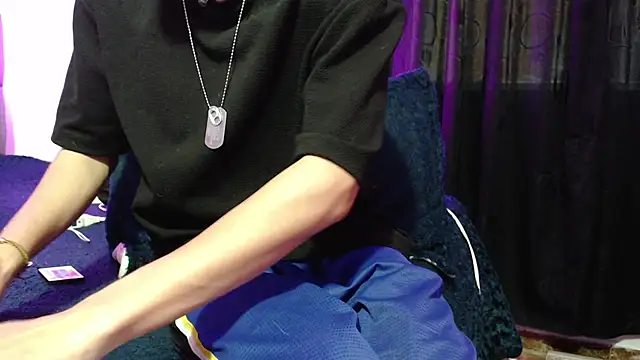 NaytonFreeman online show from November 2025 11:10:03 AM