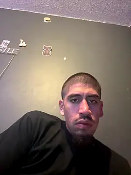 busnfatnutsLildee online show from November 2025 12:15:02 PM