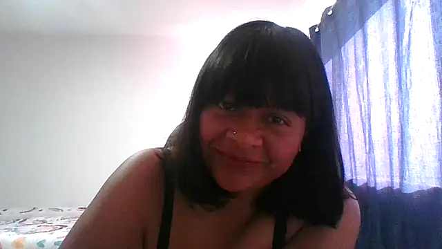 adri89-g online show from December 2025 02:21:01 PM