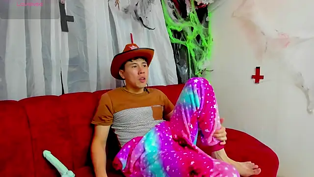 Nick Wolff online show from October 2025 01:50:02 PM