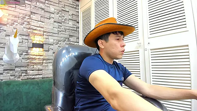 Nick Wolff online show from November 2025 03:29:02 AM