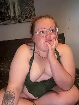 AmberBliss-X online show from July 2026 07:28:01 PM