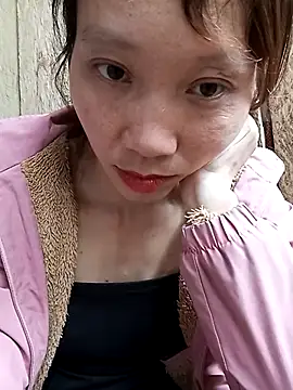 bonnie-00 online show from October 2025 04:15:02 AM